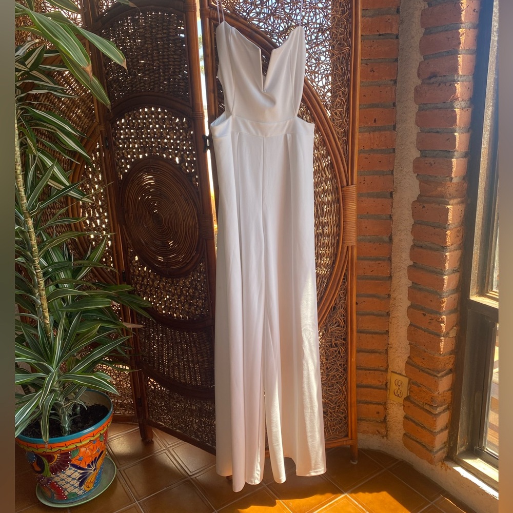 NWT Symphony White Jumpsuit Romper Wedding Shower Bachelorette Party Bridel